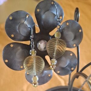 Handmade Elegant Gold Leaf Earrings